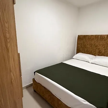 Apartment Cercano A La Playa De Marbella Canapote